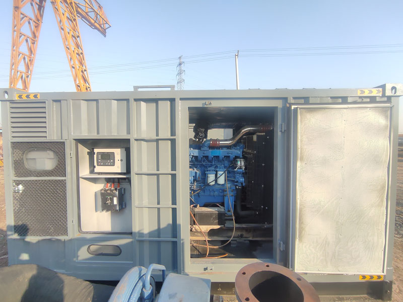 黔江柴油发电机组的机油多久更换一次比较合适?