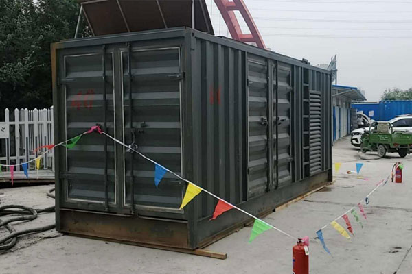 黔江发电机租赁空气滤清器多久更换一次?